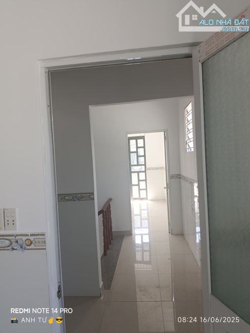 NHÀ ĐẸP GIÁ TỐT GẦN TRUNG TÂM HÀNH CHÍNH HUYỆN HÓC MÔN - 3