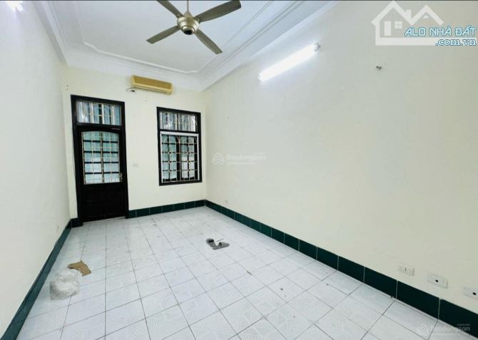 Phân lô Ao Sen 60m2/4 tầng, 2 mặt tiền, ô tô tránh đỗ ngày đêm, phố VIP mà chỉ 200tr/m2 - 3