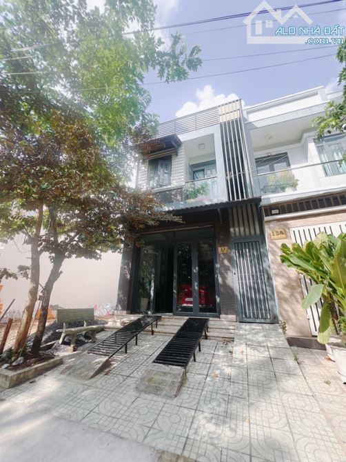 Mặt tiền đường phân lô Hoàng Quốc Việt 5x15 Xe Hơi Đậu Cửa, 12 Tỷ TL Chính Chủ - 3