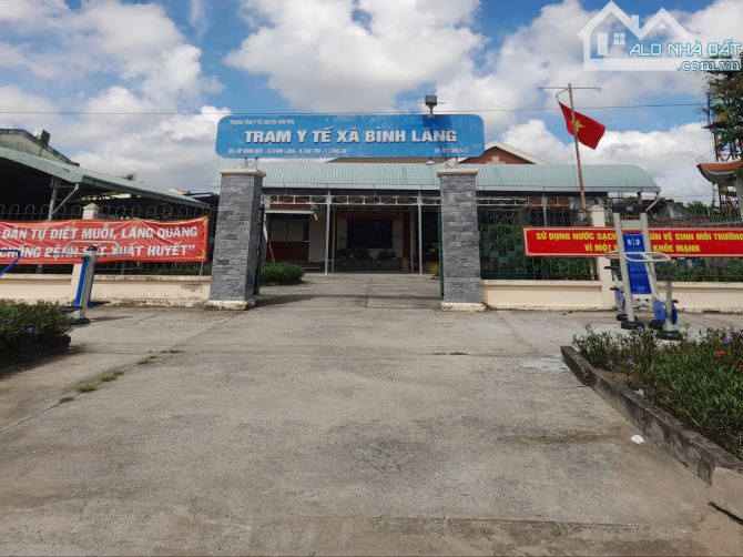 1000m2 Đất xây nhà vườn, kho xưởng view kênh, chỉ 2.6 tỷ - 3