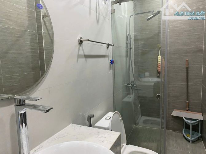 SIÊU PHẨM NHÀ 4 TẦNG NGAY SAU TRƯỜNG CẤP 3 HỒNG BÀNG AN TRỰC SỞ DẦU HỒNG BÀNG - 3