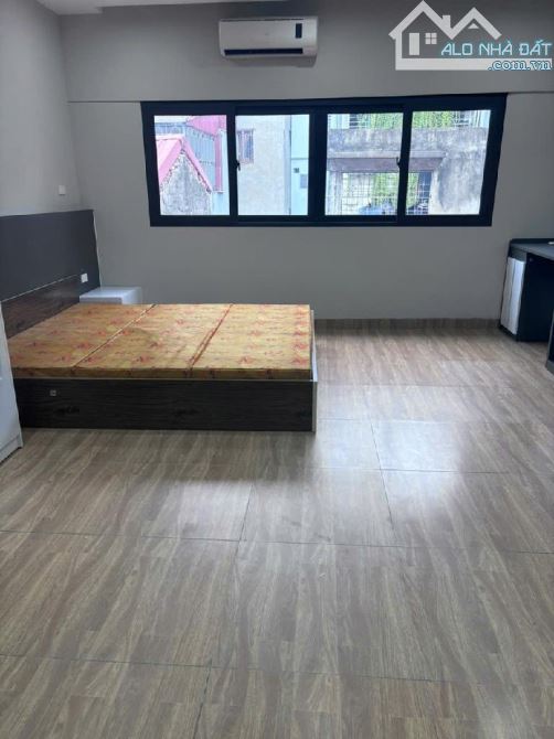 Nhà Đẹp Mới Koong Phố Đội Cấn 36m2 -Mt 4.5m 4 Tầng 4 Phòng Ngủ-full Nội Thất - 3