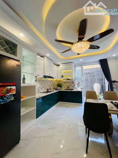 [QUẬN 7 - P BÌNH THUẬN] MẶT TIỀN ĐƯỜNG SỐ - 6 TẦNG – THANG MÁY KÍNH – 80M² 🏡 - 3