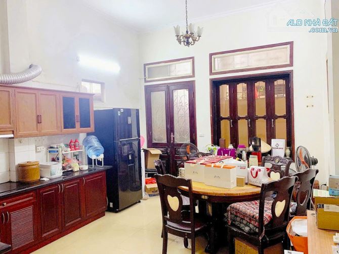 CHÍNH CHỦ BÁN NHÀ ĐỘI CẤN PHÂN LÔ OTO, 2 THOÁNG TRƯỚC SAU, XÂY CHDV CHO THUÊ TỐT|DT93M2x4T - 3