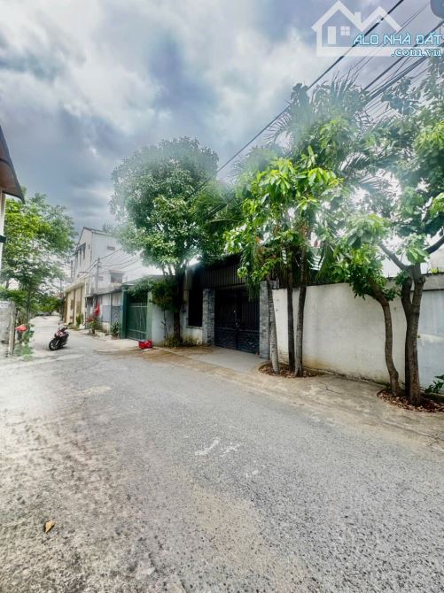 BÁN LÔ ĐẤT THỔ CƯ THUỘC KP3 TRẢNG DÀI - BIÊN HOÀ .  DT 103m2 Giá 2ty950 - 3