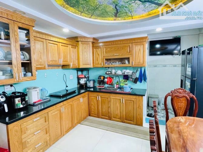 ✈️ÔTÔ NGỦ TRONG NHÀ - 5 TẦNG MỚI - KHU VIP TOÀN NHÀ CAO TẦNg. Giá chỉ 6.x - 3
