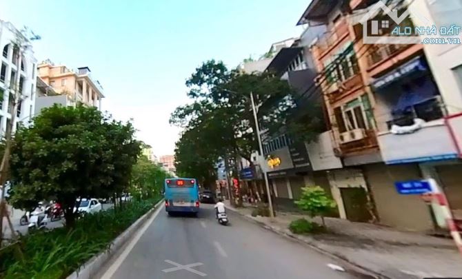 CHÍNH CHỦ GỬI  BÁN NHÀ MẶT ĐƯỜNG LẠC LONG QUÂN MẶT TIỀN 6.1m 166m² 2 MẶT TIỀN VỈA HÈ 6m - 1