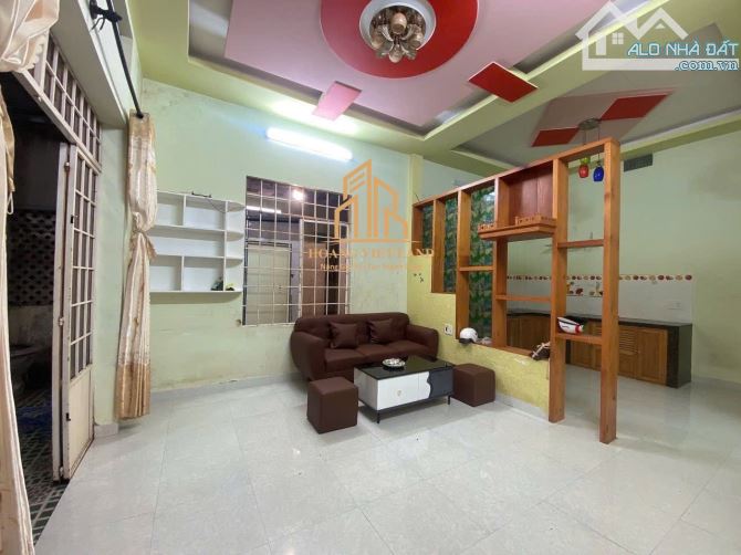 Bán căn mặt tiền đường Nguyễn Tri Phương - DT:10x20m (Thổ cư 100%) - GIÁ 11,8 tỷ! - 3