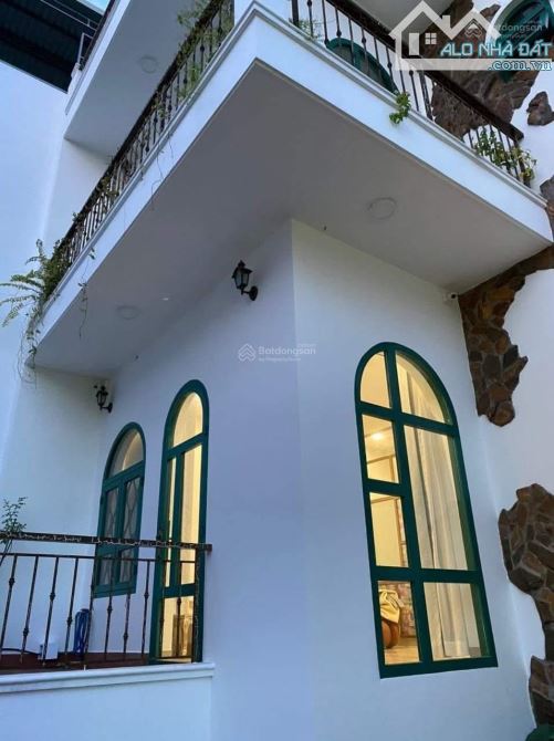 Bán biệt thự Linh Đông, 152m ngang 8m, 4 tầng, Gara xe hơi, 3 pn , 4 wc - Bán Gấp - 3