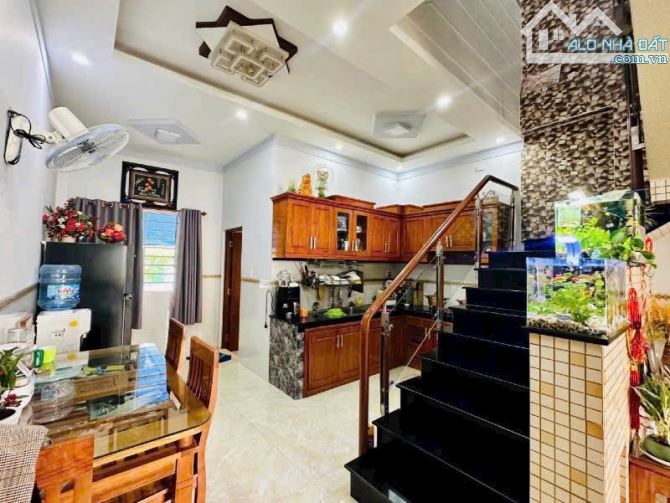 Bán Nhà 1 Trệt 1 Lầu P. Quyết Thắng, sau Khách Sạn Hoà Bình, cách đường Võ Thị Sáu 300M - 3