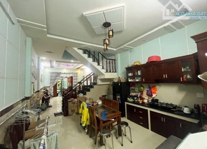 Bán nhà Bùi Tư Toàn 78m2 4 tầng hẻm xe hơi thông, nhích 6 tỷ - 3