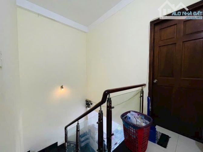 🔥 Nhà 2 tầng đường THẠNH LỘC 15, p THẠNH LỘC, Q12, dt 104,3m2 (6,4mx17m), Hẻm 6m 💵5,2tỷ - 3