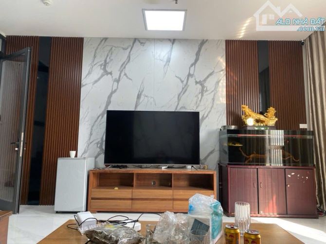 Bán Nhà Ngọc Lâm, Mặt Hồ Tai Trâu, Thang Máy, Gara Ô Tô, 72m2, 5T - 3