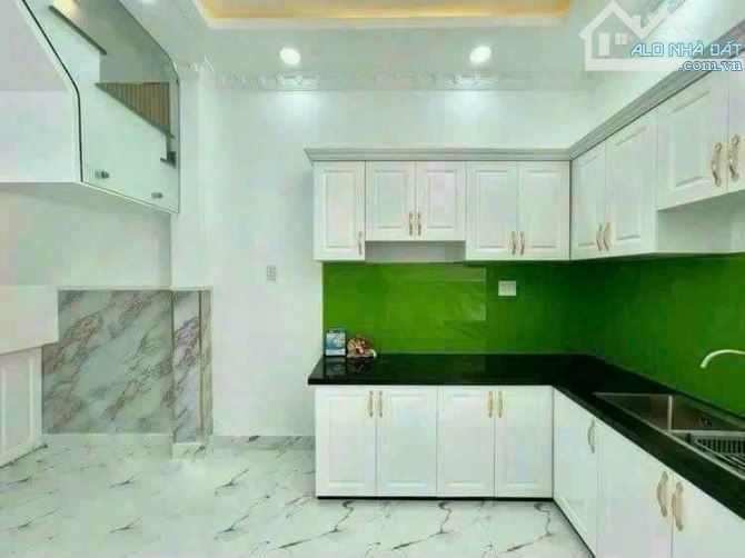 - NHÀ SỔ HỒNG RIÊNG 2 TẦNG MỚI PHÚ MỸ Q7  NHÀ CÁCH HẺM XE HỢI 30M - KHU DÂN CƯ HIỆN HỮIU - - 3