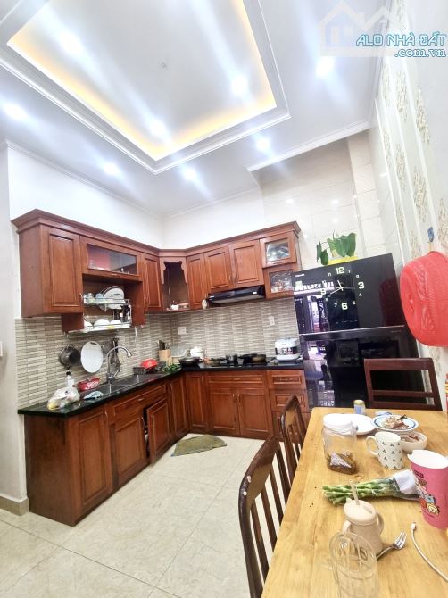 ĐẶNG VĂN BI TRƯỜNG THỌ - 4 TẦNG 4PN NGANG 4.5M - KHU COMPOUND - ĐƯỜNG OTO 7M - GẦN GAMETRO - 3