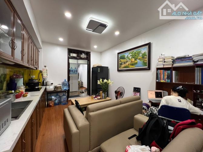 Bán căn tập thể tại Huỳnh Thúc Kháng – TẦNG 3 – 3PN – 80M2 – về ở ngay - 4