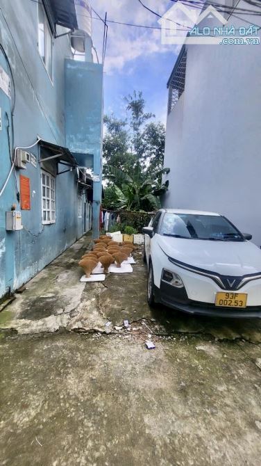 BÁN NHÀ 2 TẦNG ĐÚC HẺM XE HƠI TƯƠNG LAI MẶT TIỀN 30M LÂM THỊ HỐ Q12 GIÁ RẺ 6 TỶ - 4