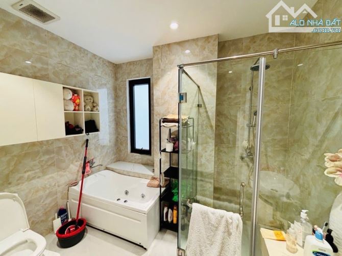 BÁN NHÀ PHÂN LÔ LẠC TRUNG HAI BÀ TRƯNG 5 TẦNG Ô TÔ TRÁNH 92 M 29 TỶ - 4