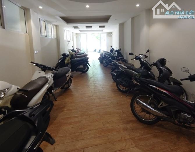 Bán Toà Nhà 9 Tầng Mặt Phố Trúc Bạch View Hồ, 2 Thoáng DT 103/127M KD 1.8Tỷ/Năm Giá 71Tỷ. - 4