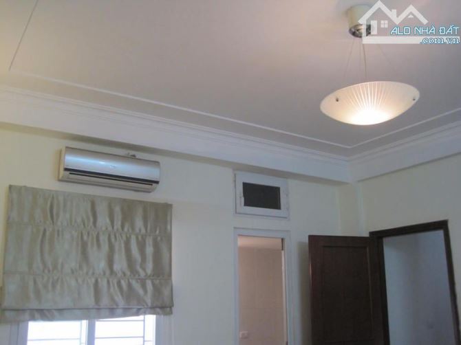 Cho thuê căn hộ tầng 3 đủ tiện nghi phố Phan Chu Trinh, Hai Bà Trưng - 4