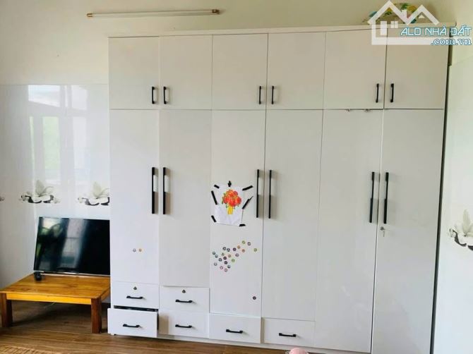 ẦN BÁN GẤP NHÀ 3 TẦNG ĐƯỜNG BÙI THIỆN NGỘ - SÁT CẦU NGUYỄN TRI PHƯƠNG - GIÁ 5,X TỶ - 4