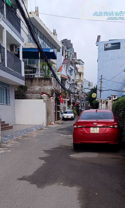 🏠 BÁN NHÀ GÒ VẤP - 3 TẦNG - NGANG CHUẨN 4M - NGAY LOTTEMART NGUYỄN VĂN LƯỢNG - HƠN 4 TỶ - 4