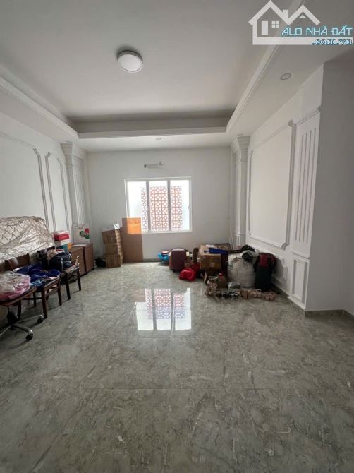 Bán gấp nhà khu văn phòng Phạm Viết Chánh -5.6x17.5m -3 tầng- rẻ nhất Khu vực - chỉ 19tỷ - 4