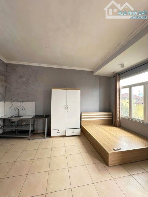 BÁN NHÀ LÔ GÓC 2 THOÁNG, Ô TÔ, MAI DỊCH, CẦU GIẤY, DT 70M, 4 TẦNG, MT 5M GIÁ NHỈNH 19 TỶ - 4