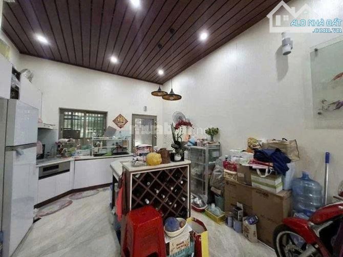 Căn duy nhất góc 2MT Lạc Long Quân quận Tân Bình 6.5x25m nở hậu đều 7.3m, 3 lầu giá 32.5ty - 4