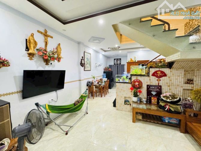 Bán Nhà 1 Trệt 1 Lầu P. Quyết Thắng, sau Khách Sạn Hoà Bình, cách đường Võ Thị Sáu 300M - 4
