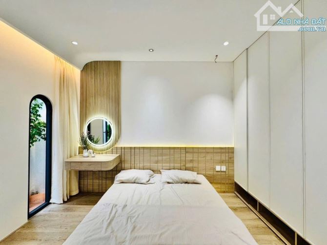 SIÊU PHẨM SÂN VƯỜN - LÊ QUANG ĐỊNH P7  BÌNH THẠNH -DT 45 m2 -3 TẦNG -GIÁ 6,25 tỷ - 4