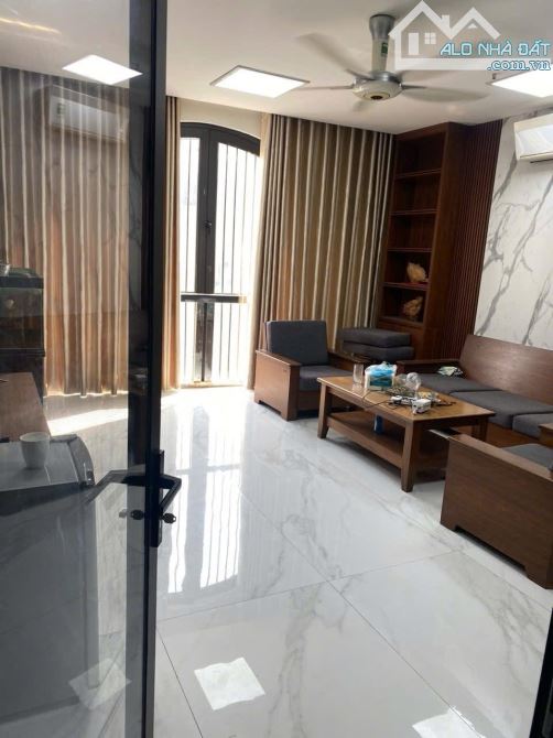 Bán Nhà Ngọc Lâm, Mặt Hồ Tai Trâu, Thang Máy, Gara Ô Tô, 72m2, 5T - 4