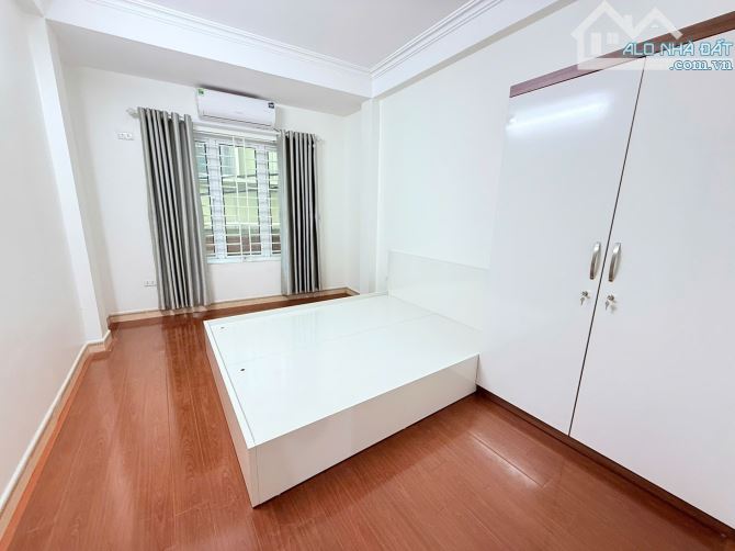 Nhà đẹp ở luôn Cầu Diễn Bắc Từ Liêm. Sổ vuông 36m 5 tầng 7 ngủ MT3m1 Giá 8 tỷ - 5