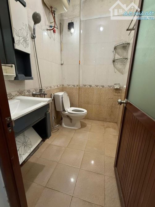 Nhà đẹp ở luôn Doãn Kế Thiện Cầu Giấy. Sổ nở hậu 50m, 5 tầng MT4m Giá 9.3 tỷ - 5