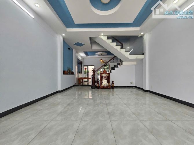 Nhà khu hành chính Dĩ An, full nội thất, sổ hoàn công, 2511 Dĩ An Bình Dương - 5