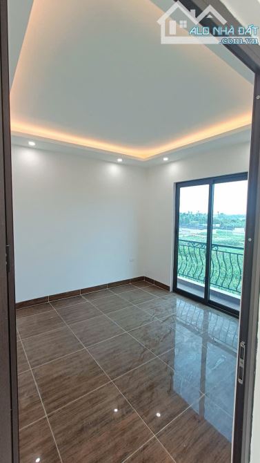 CHÍNH CHỦ  GỬI  BÁN CĂN NHÀ TẠI SÀI SƠN _ QUỐC OAI _ Ô TÔ ĐỖ CỬA - 5