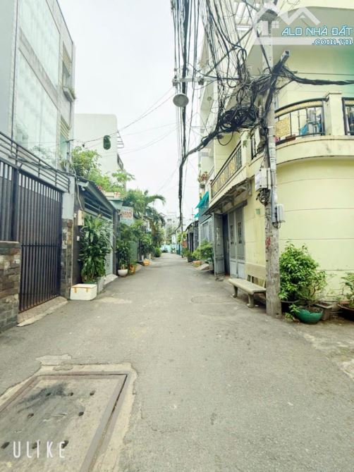Thống Nhất- Gò Vấp- 40m2- 2 Tầng- Ngang 5.3m- Sổ hồng riêng.