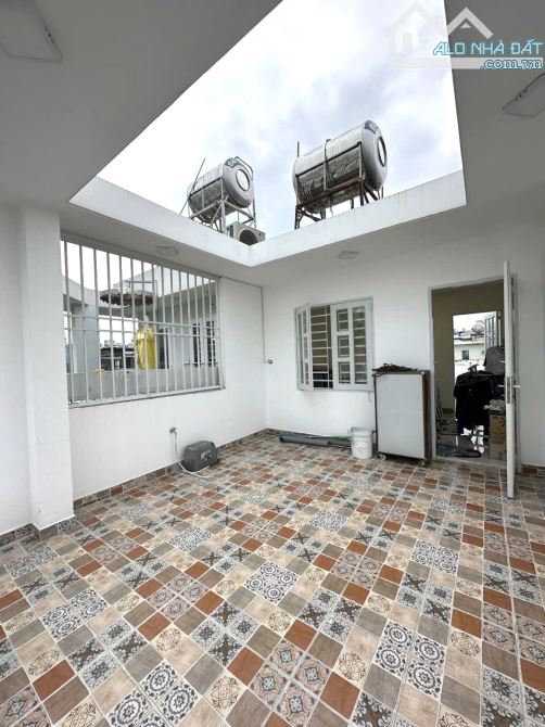Bán nhà mặt tiền quận 6 - Khu bình phú phân lô đồng bộ - 4 tầng 8 tỷ - 5