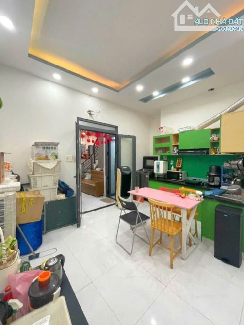 Gấp bán MTH đường Đoàn Văn Bơ. nhà 4 tầng DT56,5m2 chỉ hơn 6tỷ. - 5