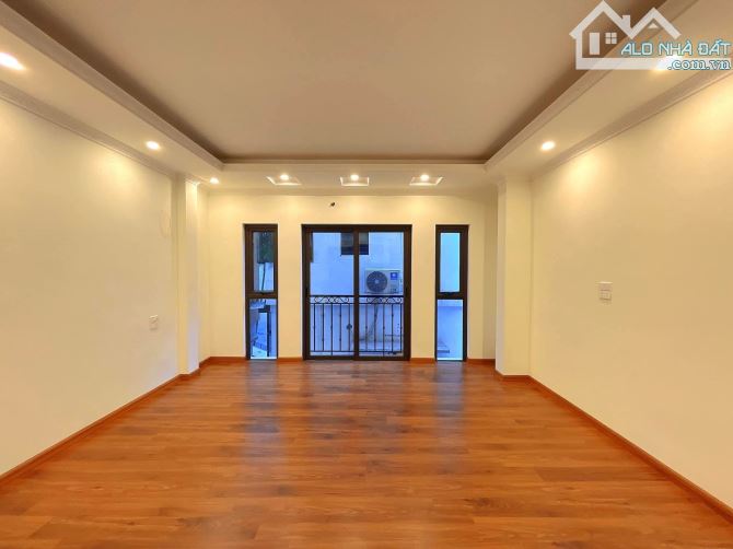 Phân lô 7 tầng - thang máy - Xuân La Tây Hồ 35m2 × 7 tầng × 4,5m mặt tiền - giá 11,5 tỷ - 5