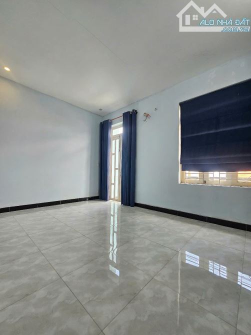 Nhà khu hành chính Dĩ An, full nội thất, sổ hoàn công, 2511 Dĩ An Bình Dương - 6