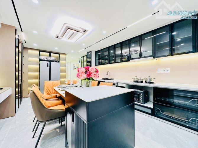 Bán nhà 5 tầng hẻm xe hơi Nguyễn Tư Giản – full nội thất cao cấp – có sẵn ô chờ thang máy - 6