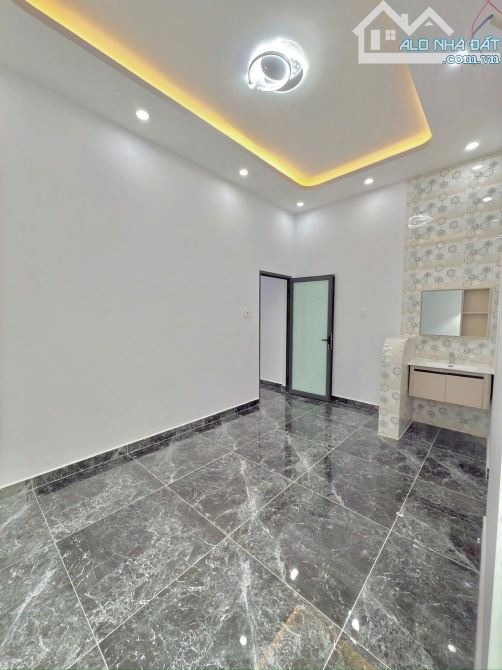 NHÀ CẤP 4 GIÁ RẺ PHƯỜNG TÂN TRIỀU - 7