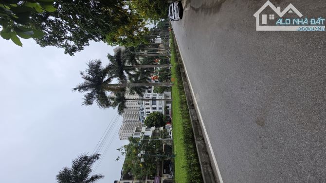 B.Á.N NHÀ  TÂN TÂY ĐÔ,   Ô TÔ TRÁNH , MẶT ĐƯỜNG ĐÔI , ĐẸP LONG  LANH 95 M2, 20 TỶ 9 - 7
