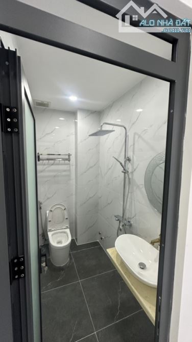 HẺM XE HƠI 50M RA ĐƯỜNG NGUYỄN ẢNH THỦ NHÀ 3 TẦNG HIỆN ĐẠI TẶNG PULL NỘI THẤT - 7