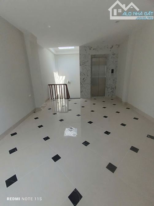 VŨ TÔNG PHAN - ĐỊNH CÔNG THƯỢNG - 50M2 - 7 TẦNG THANG MÁY MỚI ĐẸP - Ô TÔ ĐỖ CỬA - 8