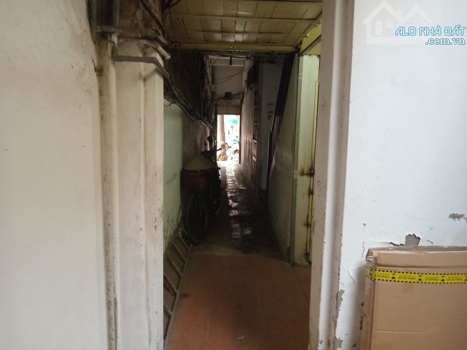 Bán Nhà mặt phố Hàng Bông 385m2 * 3 Tầng, MT 14m, Giá 198 tỷ - 9