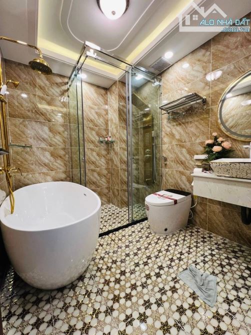[QUẬN 7 - P BÌNH THUẬN] MẶT TIỀN ĐƯỜNG SỐ - 6 TẦNG – THANG MÁY KÍNH – 80M² 🏡 - 9