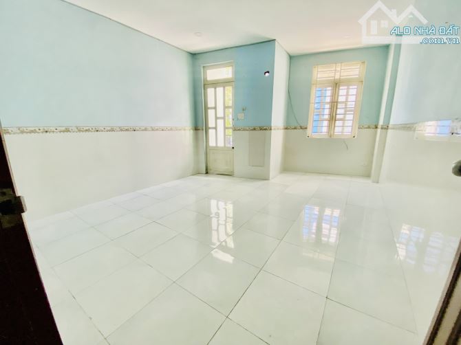 Bán gấp nhà 51m2. 4.5x12m. Đ/số 11. BHH. Bình Tân. Chỉ4.5T - 9