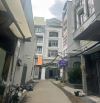 BÁN NHÀ đường Cù Lao, Quận Phú Nhuận, Dt: 5,5m x 25.5m. 4 lầu Giá 27,5 tỷ